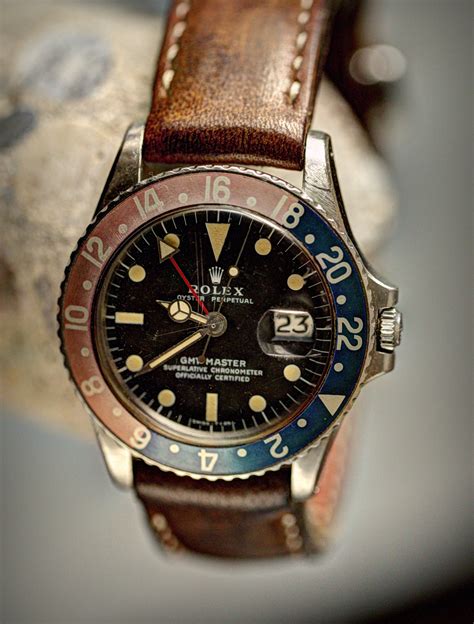 rolex gmt 1675 leather strap|Rolex gmt 1675 bezel.